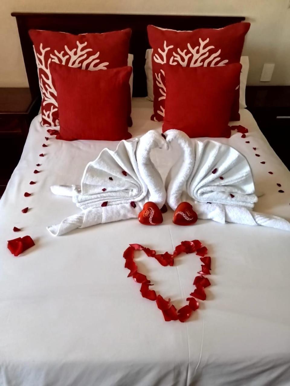Hotel 247 @ White River Luaran gambar